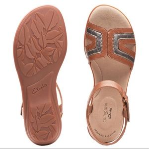 Women's Clarks Ada Mist Tan Metallic Combi Leather